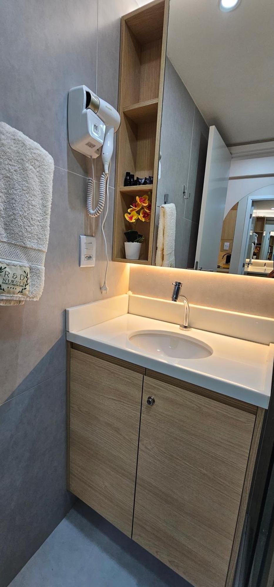 Nixxus - Exclusivo Com Piscina Privativa A 3 Minutos Da E 5 Minutos Do Centrinho De *