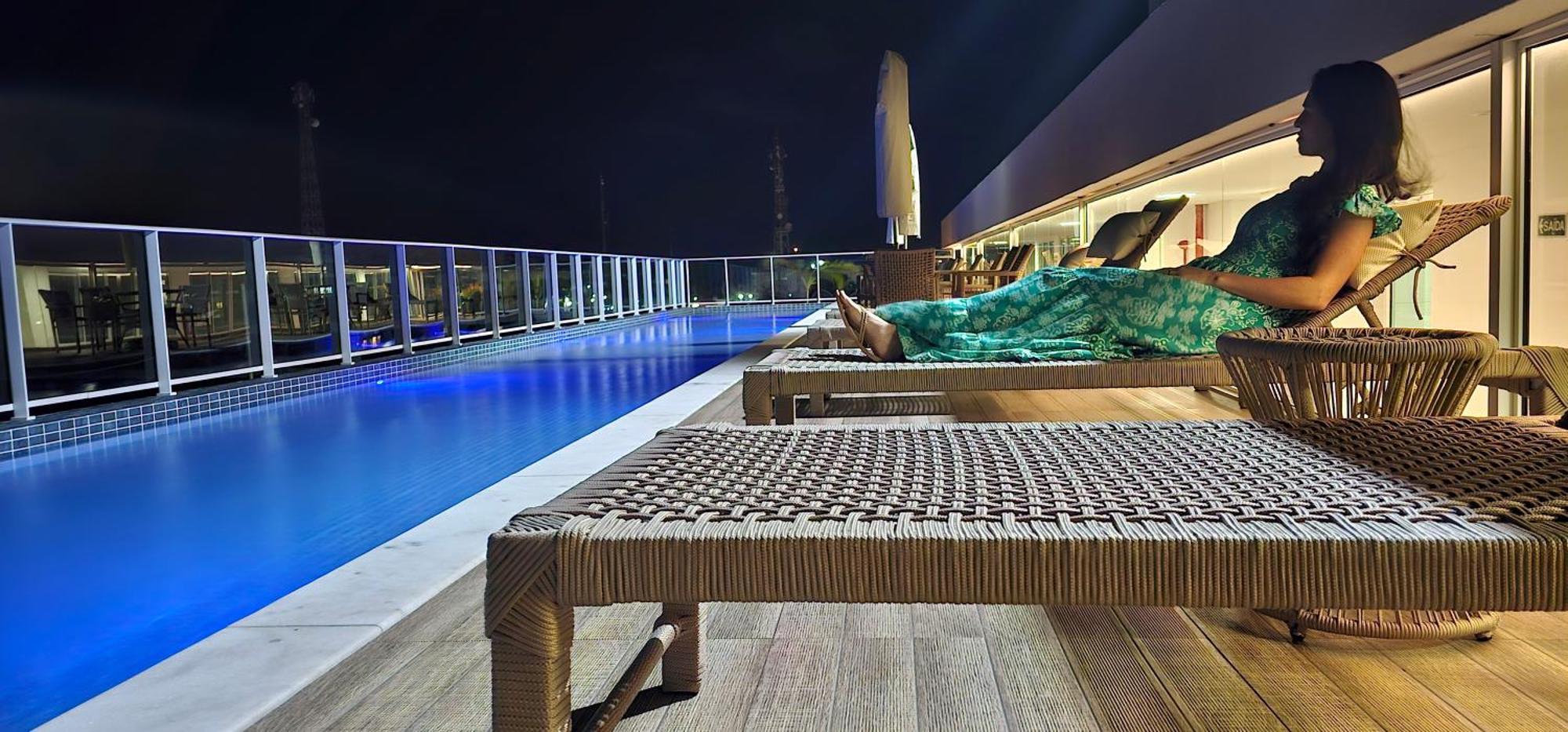 Nixxus - Exclusivo Com Piscina Privativa A 3 Minutos Da E 5 Minutos Do Centrinho De Apartamento
