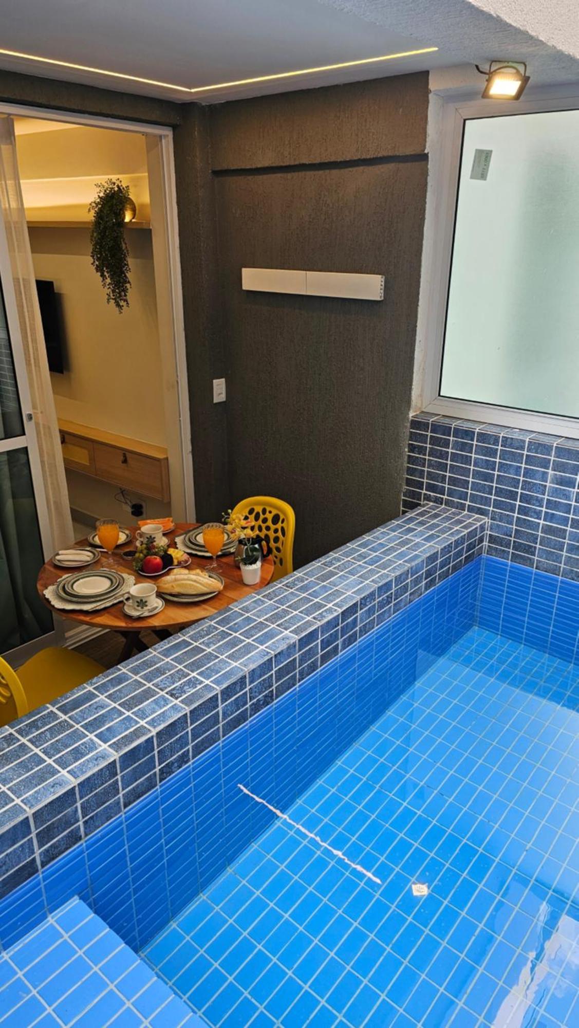 Apartamento Nixxus - Exclusivo Com Piscina Privativa A 3 Minutos Da E 5 Minutos Do Centrinho De